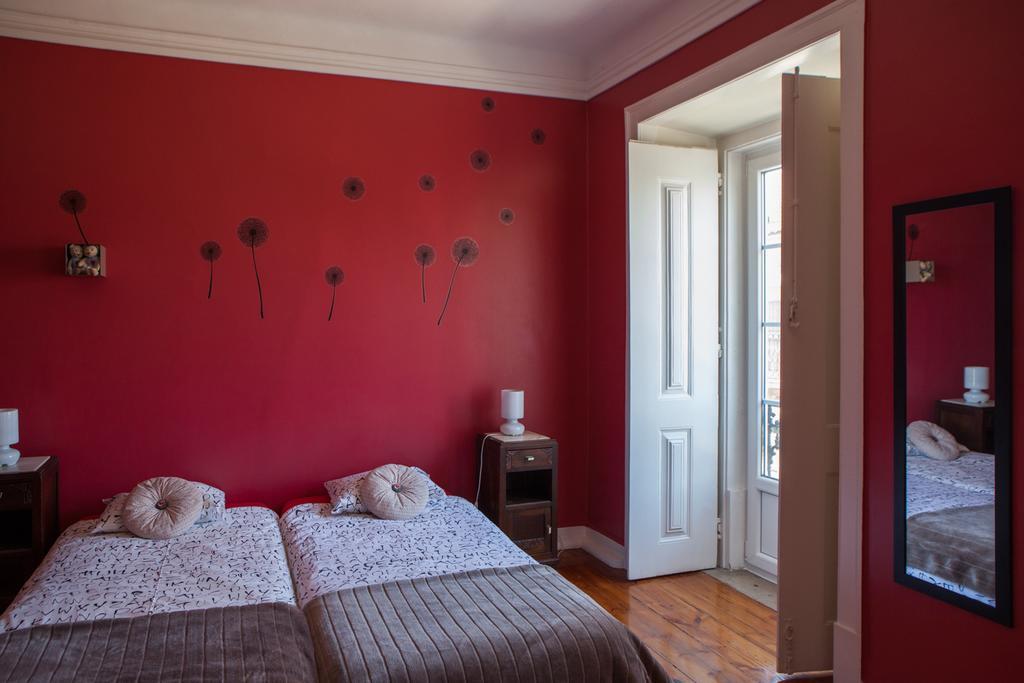 Hostel Graca 28 Lisbon Room photo